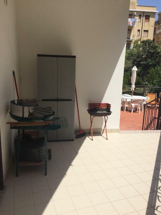 Casa Vacanze Il Gelsomino Patti Exterior photo