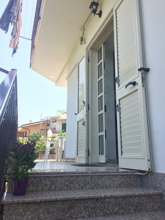 Casa Vacanze Il Gelsomino Patti Exterior photo
